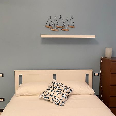 Blue Sea Apartment, Piazza Lavagna Genova Exteriör bild