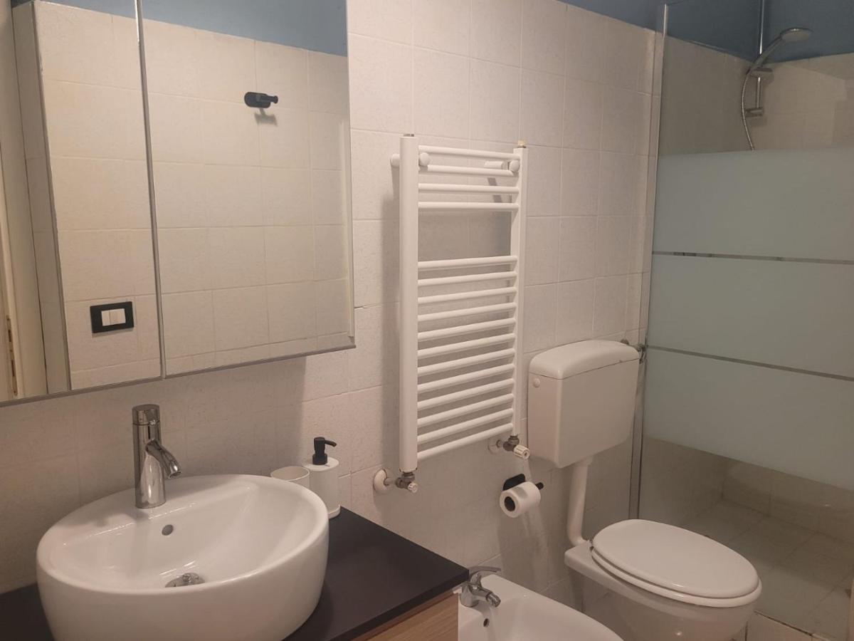 Blue Sea Apartment, Piazza Lavagna Genova Exteriör bild