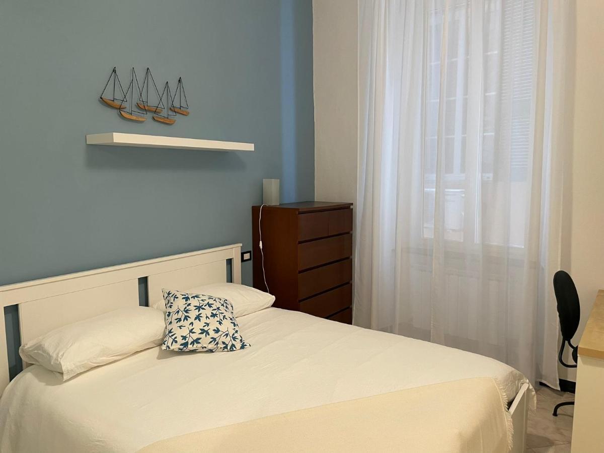 Blue Sea Apartment, Piazza Lavagna Genova Exteriör bild